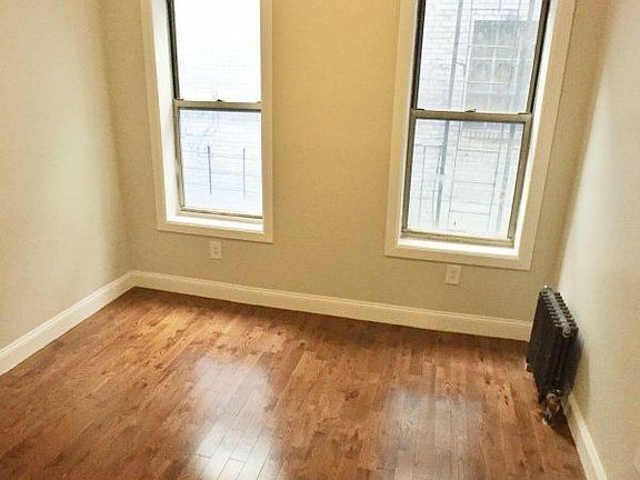 2nd image of 650 W 177th St APT 2