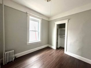 290 Summit Ave #9, Jersey City, NJ 07306