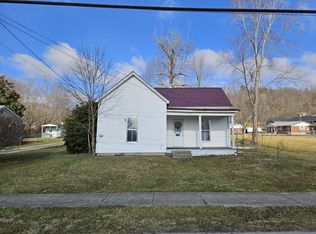327 Hustonville St, Liberty, KY 42539