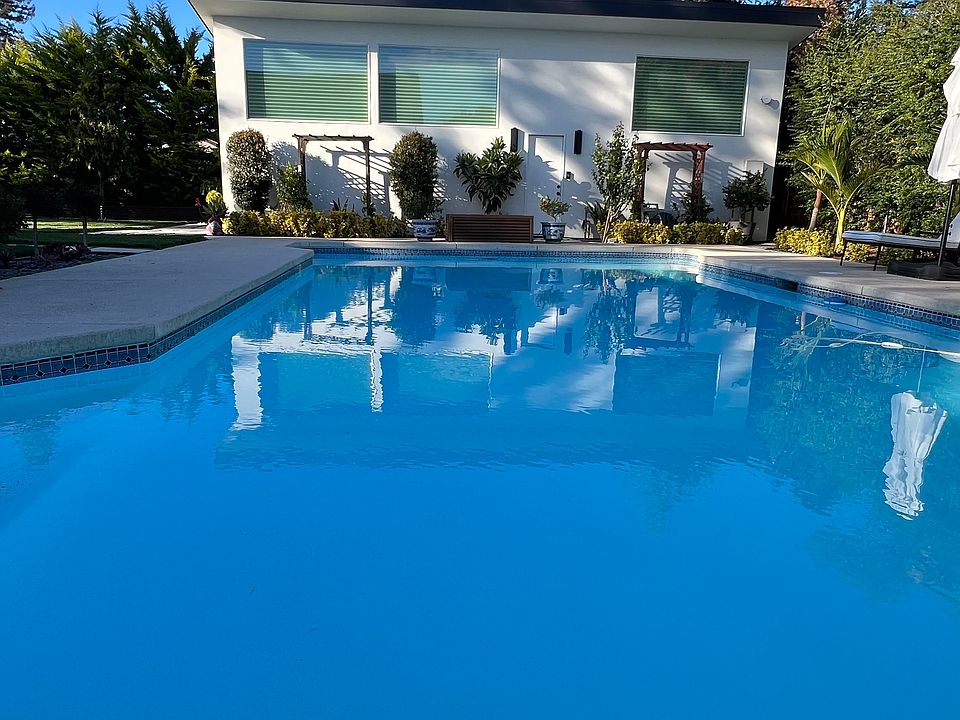 1st image of 755A Raymundo Ave