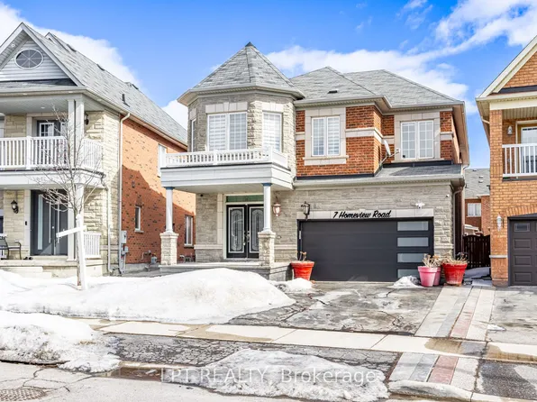 7 Homeview Rd, Brampton, ON L6P 2L9