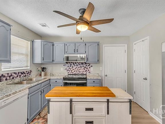 5th image of 101 Brittany Lane
