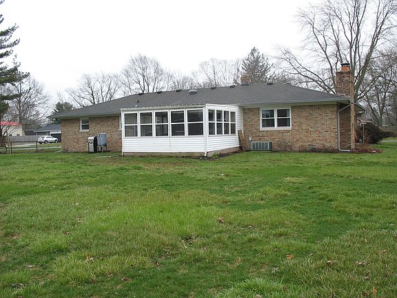 2nd image of 7562 Acre Ln