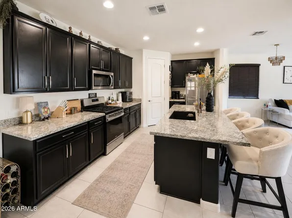 16791 W PASEO Way, Goodyear, AZ 85338