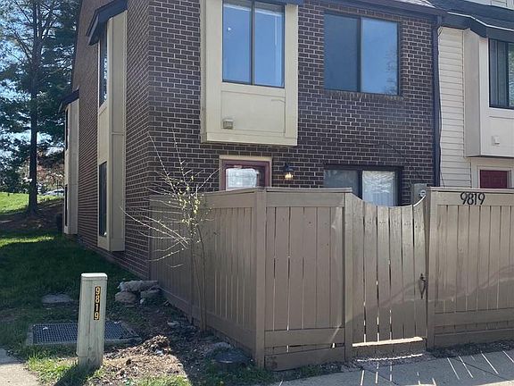 2nd image of 9819 Brookridge Ct