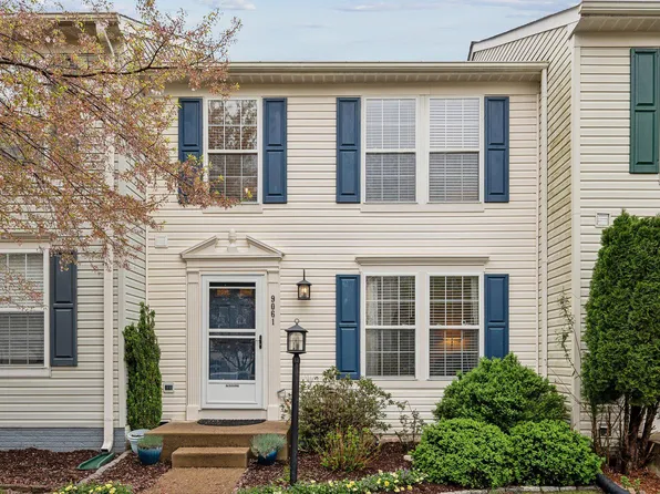 9061 Falcon Glen Ct, Bristow, VA 20136