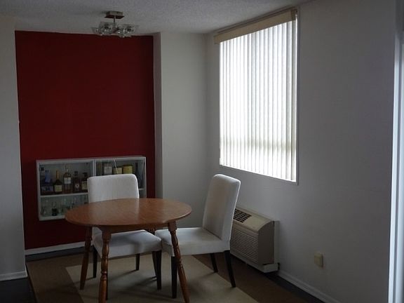 4th image of 100 Manhattan Ave APT 2319