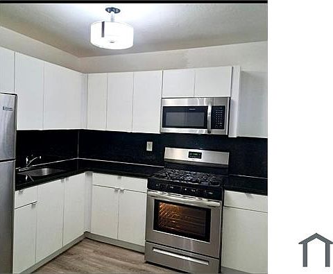 2nd image of 1755 NE 164th St #219