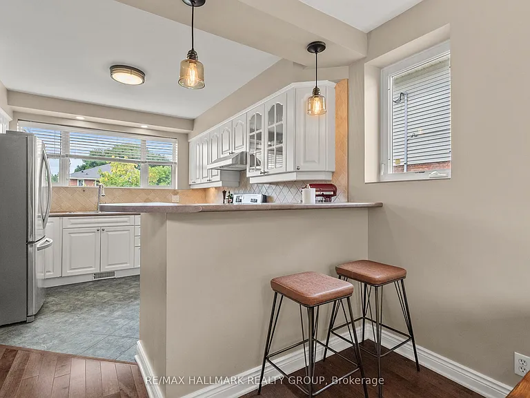 701 Cole Ave S — Photo 8