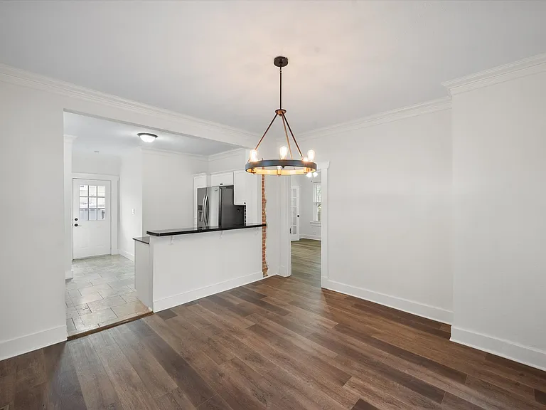 2232 W Rosedale St S — Photo 9