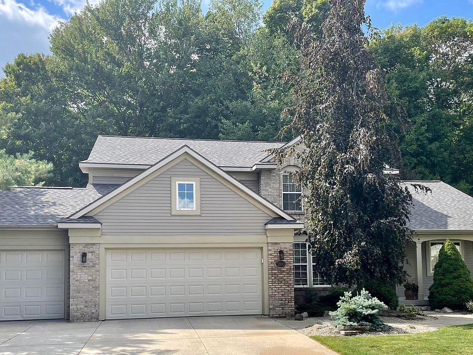 1st image of 5593 N Meadowgrove Ln SE