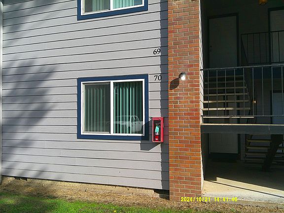 2nd image of 1195 Clearview Ave NE #70