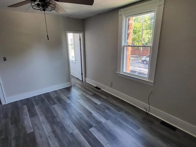 1600 S 3rd St #2 — Photo 6