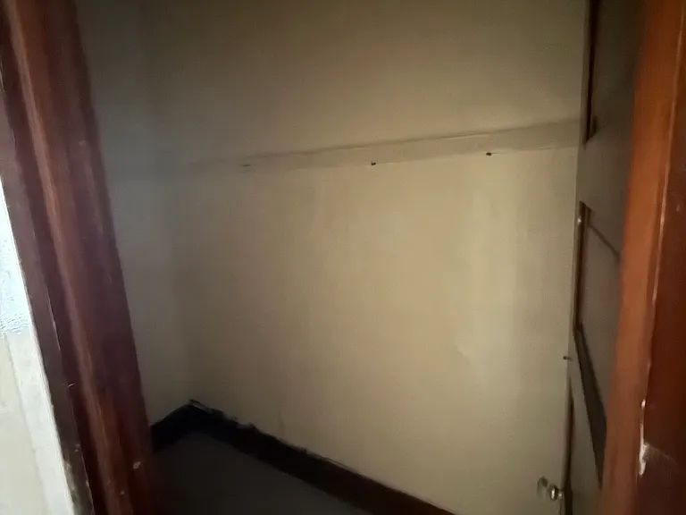 318 Gibson St #2 — Photo 7