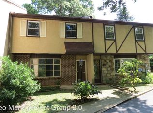 29 Knock N Knoll Cir, Willow Grove, PA 19090