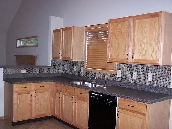 3rd image of 6907 Onyxbluff Ln
