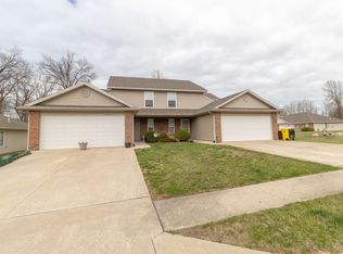7457 E Noah Ct, Columbia, MO 65202