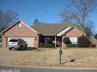 5220 April Dr, Conway, AR 72034