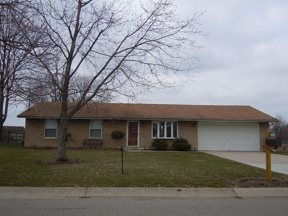 1st image of 6271 Hollyberry Ln