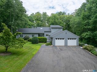 27 Wildwood Road, North Branford, CT 06405