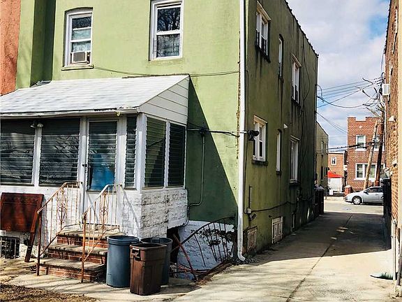 2nd image of 17326 105th Ave
