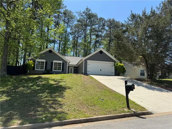 5391 Fox Valley Trce, Stone Mountain, GA 30088