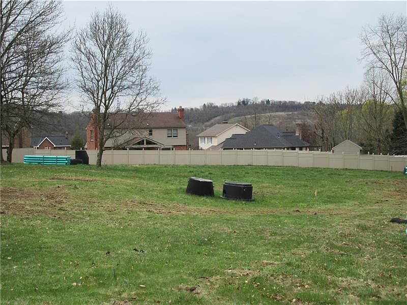 1st image of 9006 Independence Dr