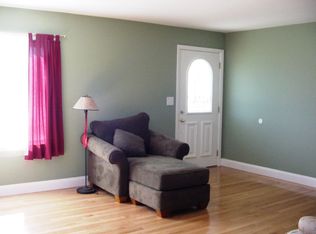 3187 Bay Rd, Redwood City, CA 94063