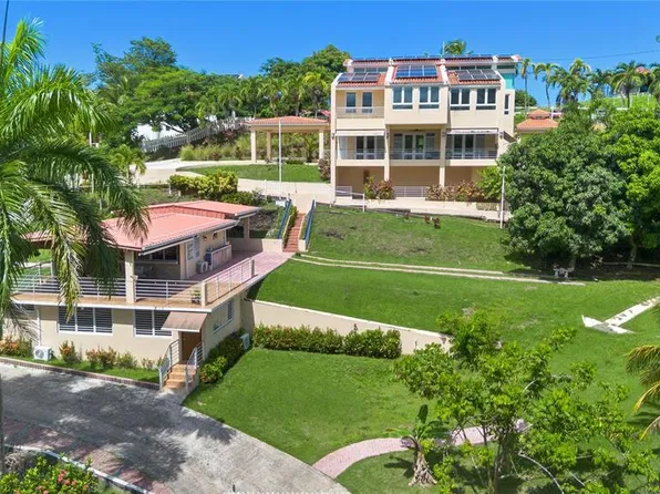 23 & 24 HACIENDA CARABALI, LUQUILLO, PR 00773