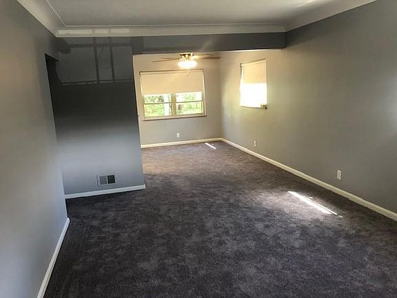 Top Floor Living room.