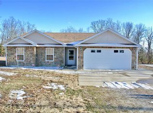 24690 Raleigh Rd, Waynesville, MO 65583