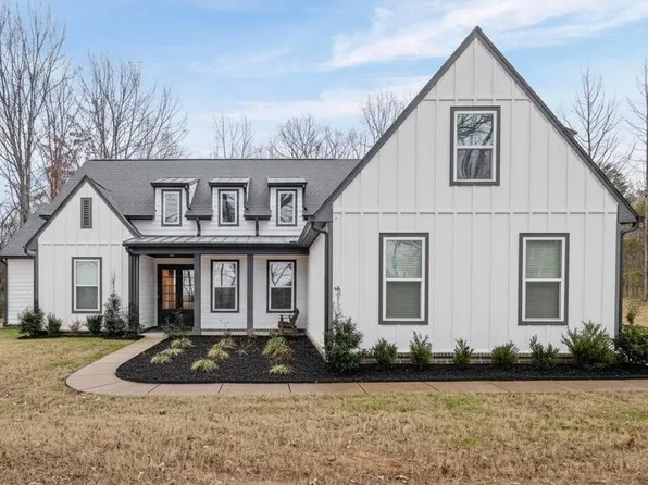 3825 Mebane Rd, Oakland, TN 38060