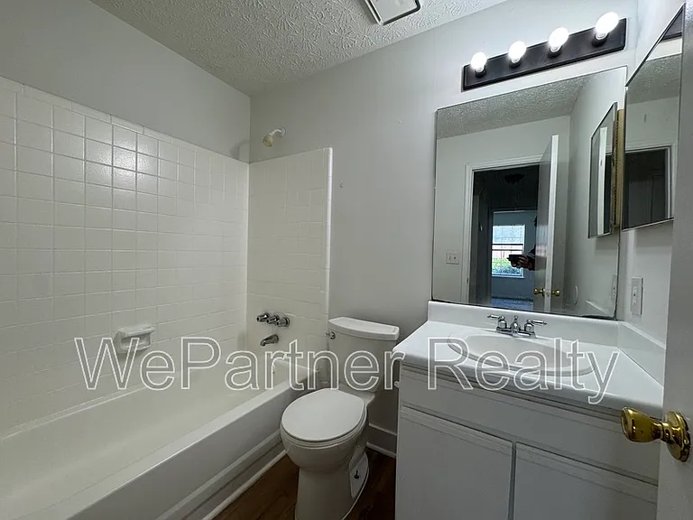 2509 Corner Stone Trl — Photo 8
