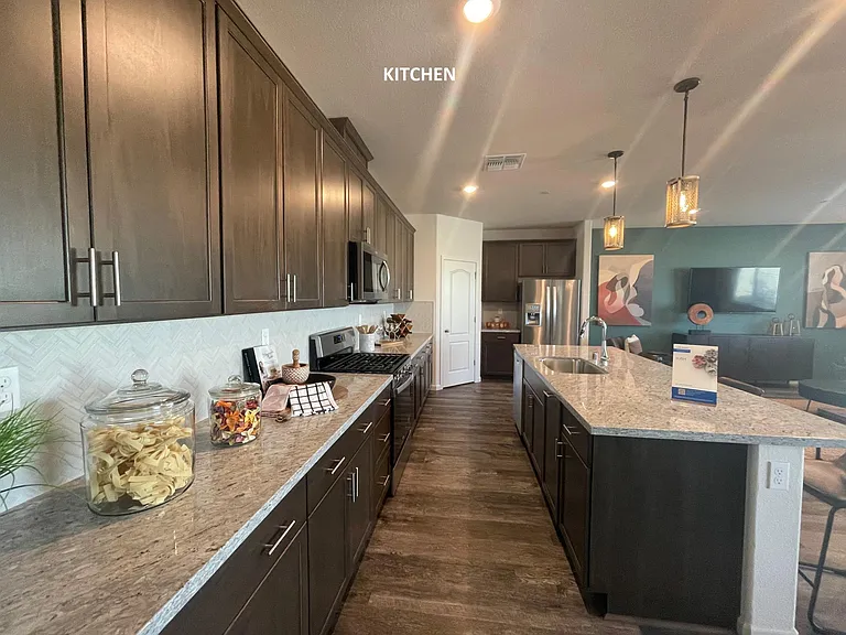1862 Tule Ave — Photo 10