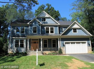 904 Timber Ln SW, Vienna, VA 22180