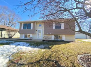 3748 9th Ave SW, Rochester, MN 55902