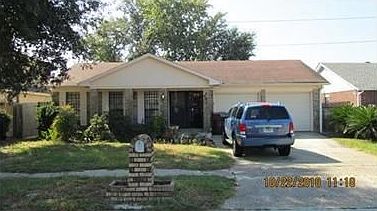 1st image of 15 Sylvaner Dr