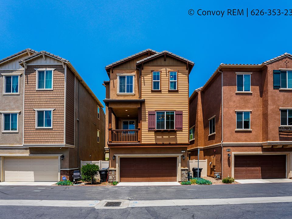 1st image of 735 Banyan Way