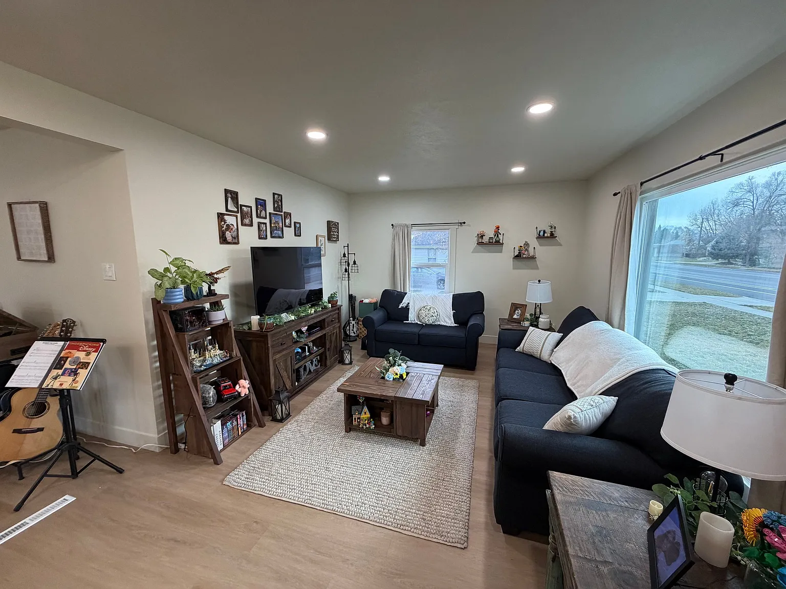 Renovated Apartment — Photo 1