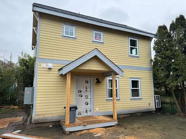 2116 I St, Bellingham, WA 98225