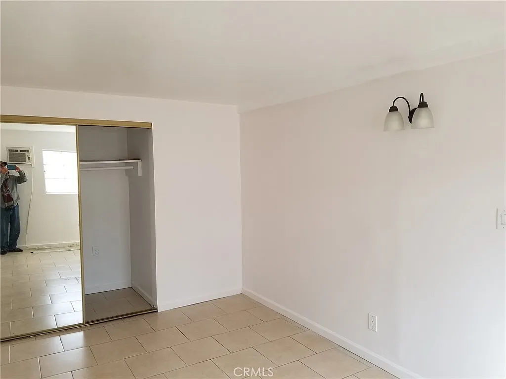 Building Photo - 17537 Tuba St