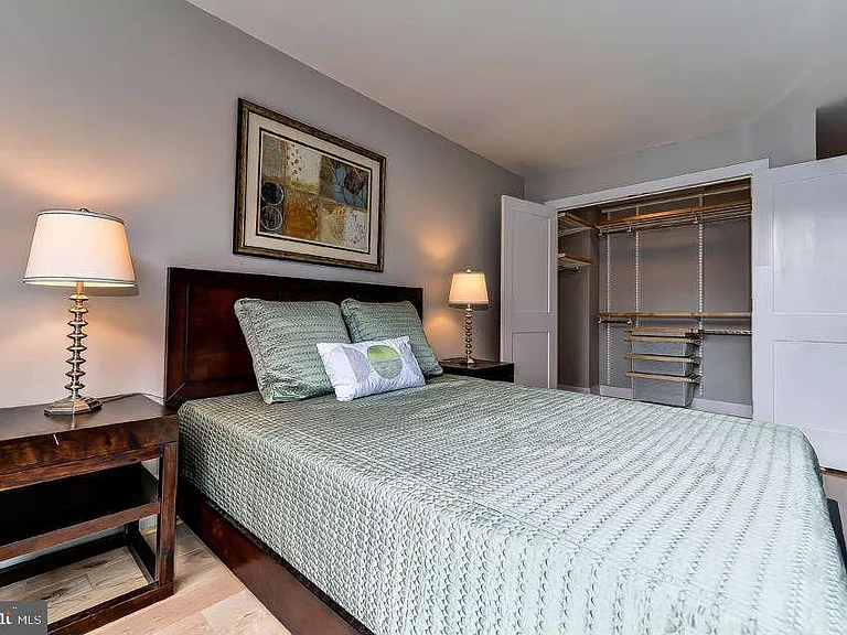 2141 Washington Cir NW #P-205 — Photo 21