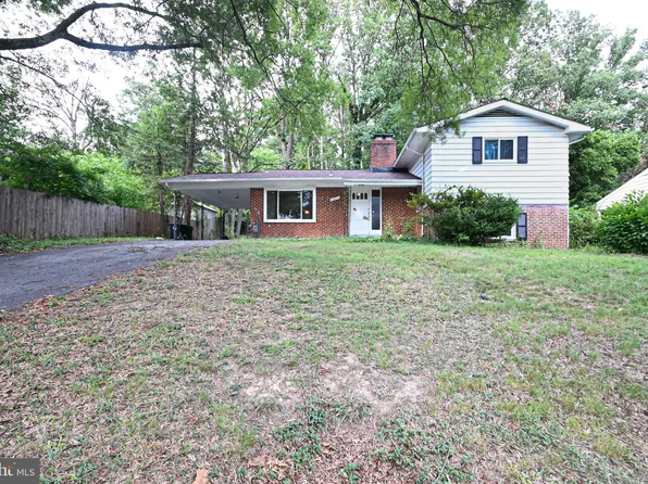 10011 Green Forest Dr, Hyattsville, MD 20783