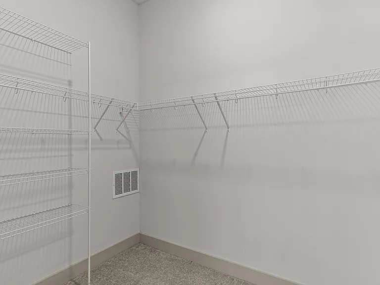 Walk-in Closets