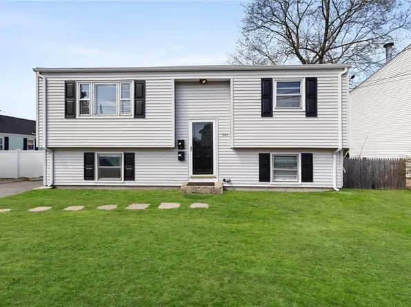 345 Post Rd, Warwick, RI 02888