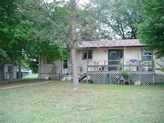 3rd image of 1224 Dexter St