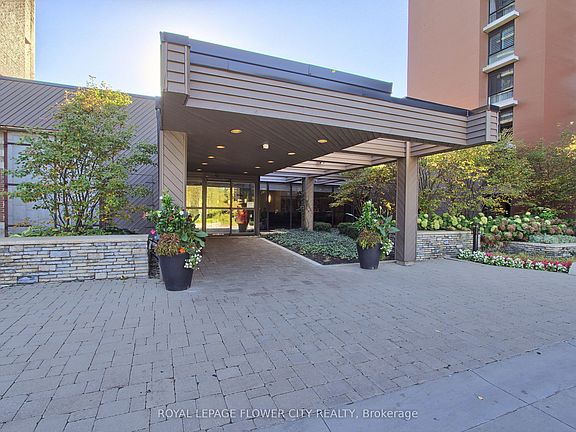 3rd image of 1400 Dixie Rd #103