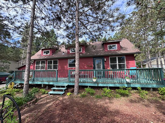 2nd image of 105 Evergreen Ct