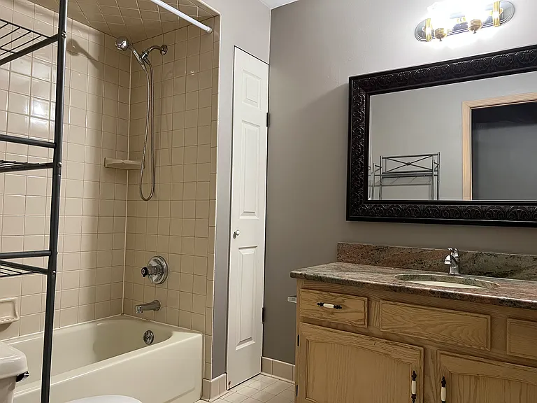 3263 Primrose Dr — Photo 24