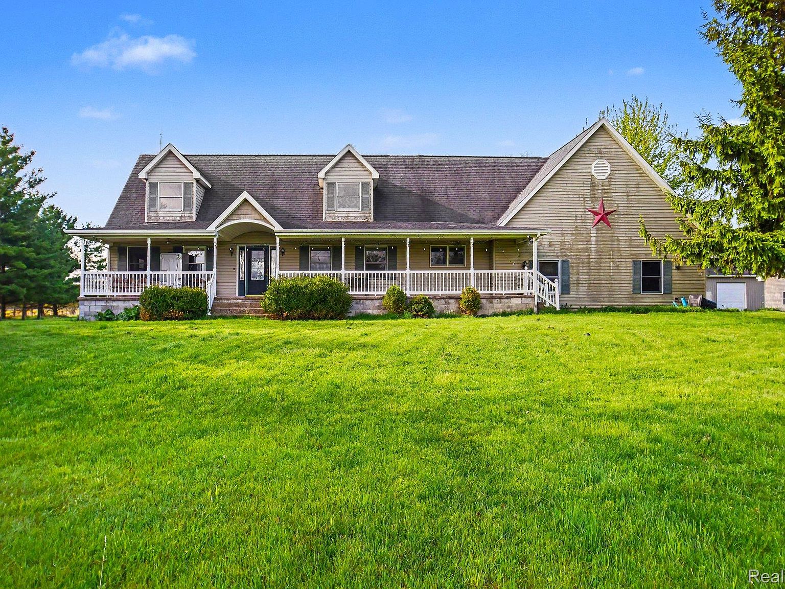 13519 Foley Rd, Capac, MI 48014